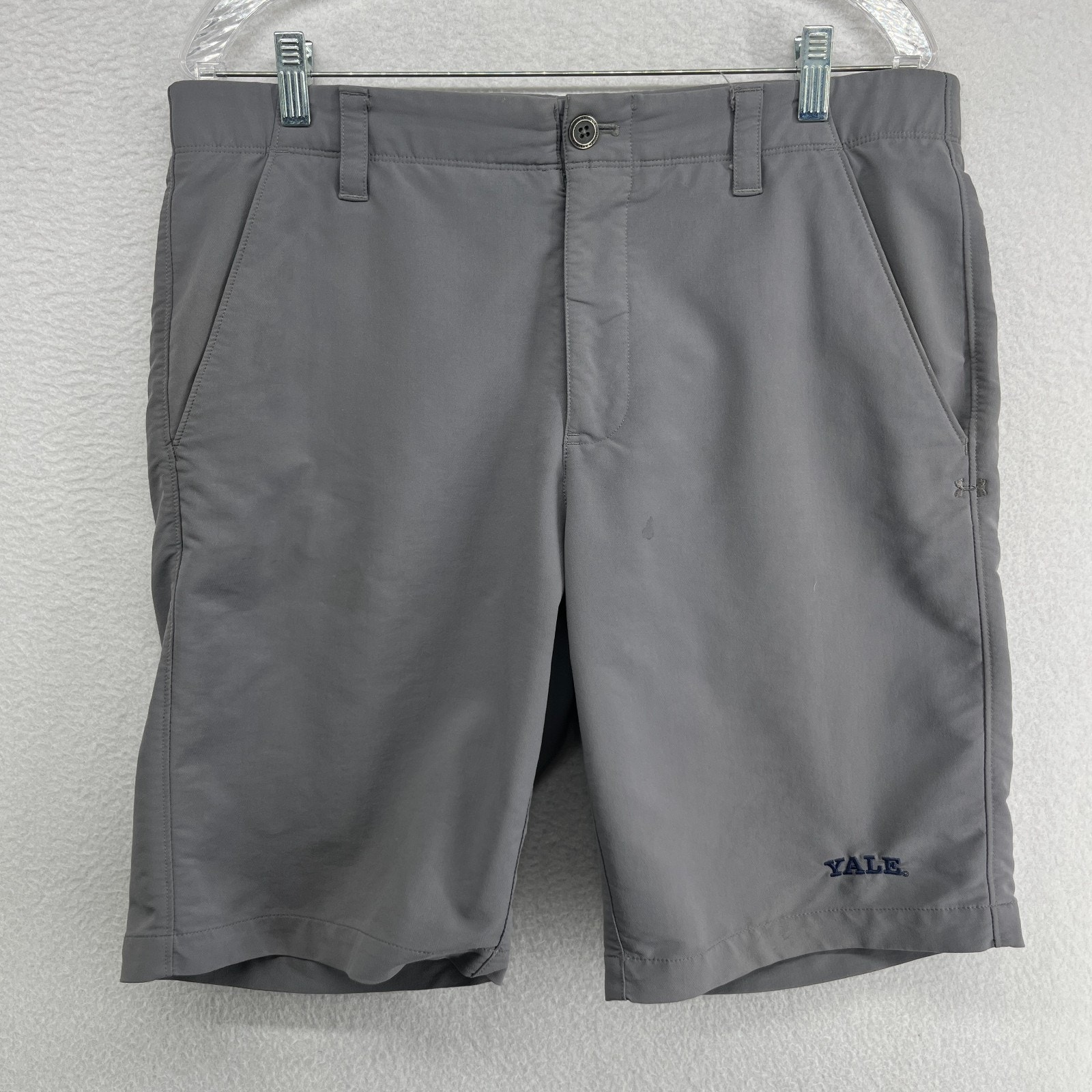 Yale Shorts Mens 34 Under Armour University Bulldogs New Haven Ct Chino Gray